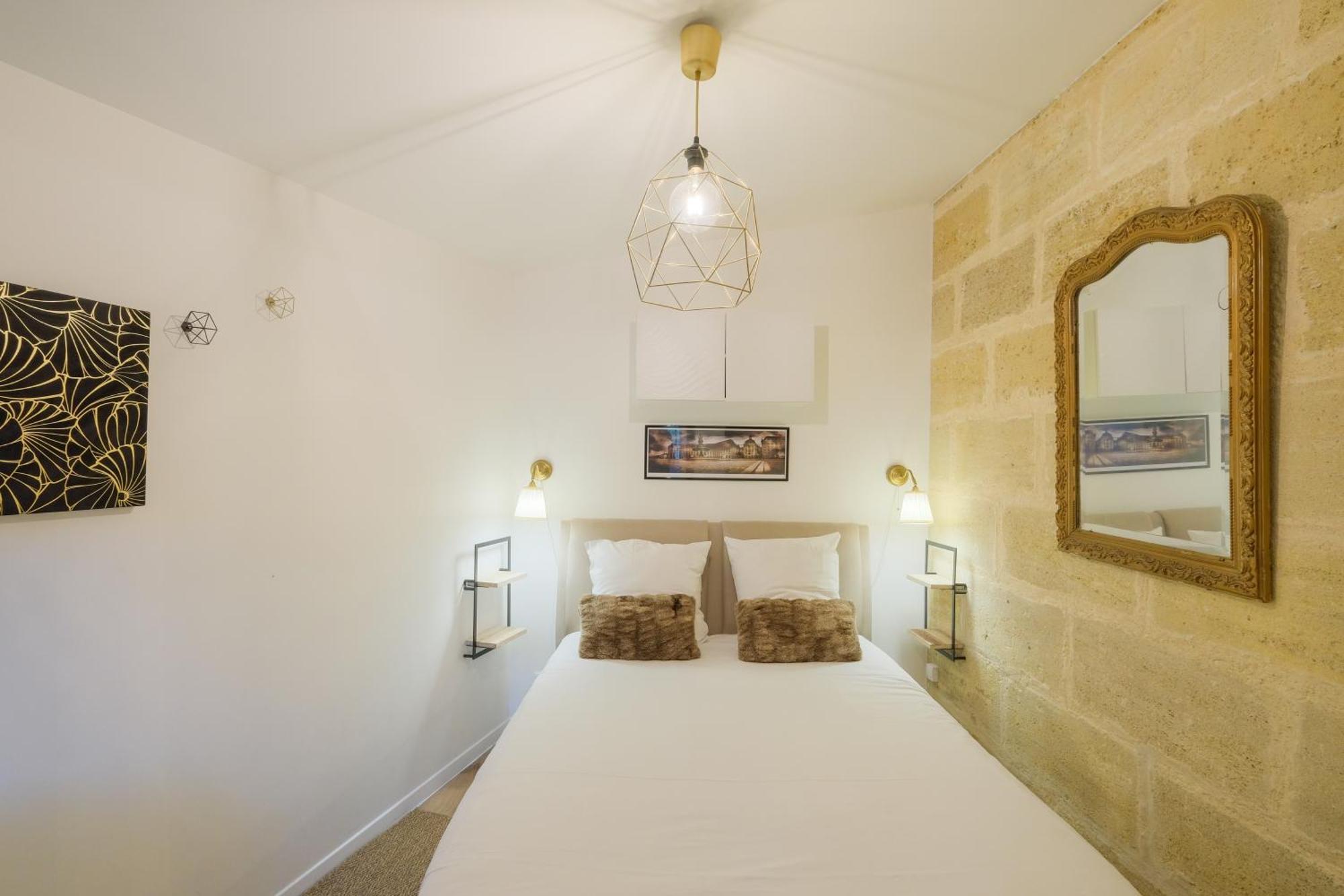 Les Suites D'Alienor, Suite Cosy Pessac Kültér fotó